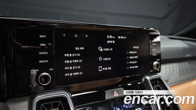 Kia Sorento (IV) HEV 1.6 4WD Signature 2023 — фото 32
