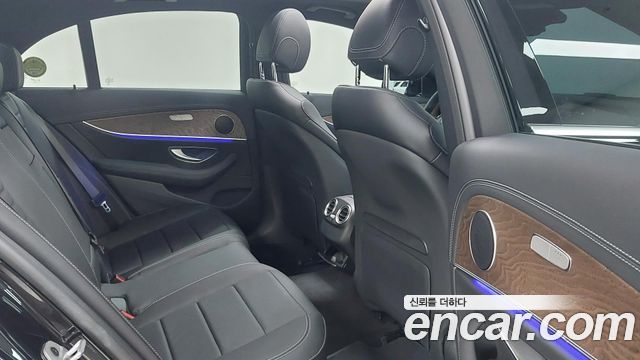 Mercedes-Benz E-Class (W213) E250 Exclusive 2023 — фото 10