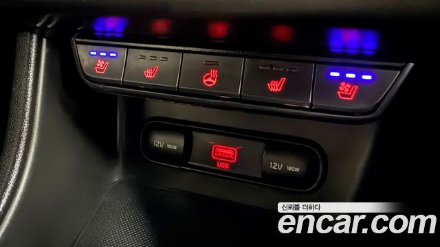 Kia Sportage The Bold Diesel 2.0 2WD Prestige 2019 — фото 9
