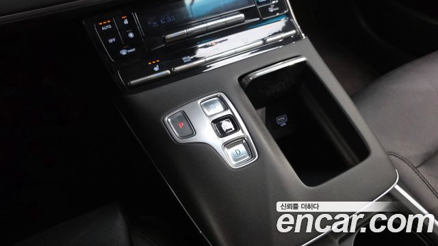 Hyundai Grandeur (IG) 2.5 Premium 2020 — фото 9