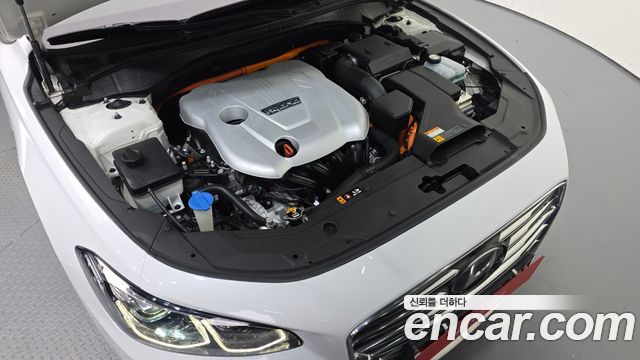 Hyundai Grandeur Hybrid (IG) Exclusive Special 2019 — фото 6