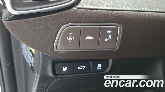 Hyundai Grandeur Hybrid (IG) Exclusive Special 2019 — фото 17