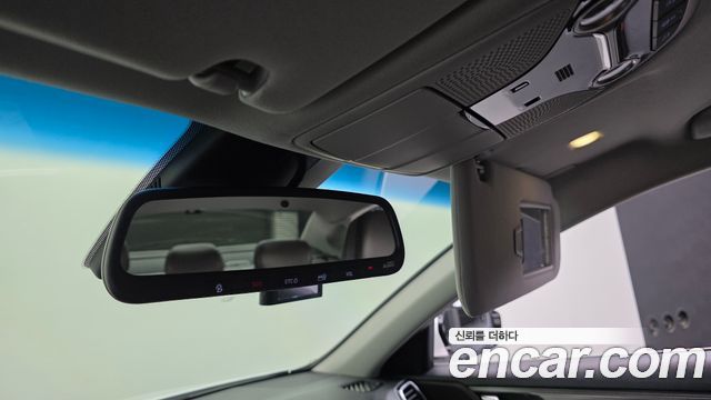 Hyundai Grandeur Hybrid (IG) Exclusive Special 2019 — фото 19