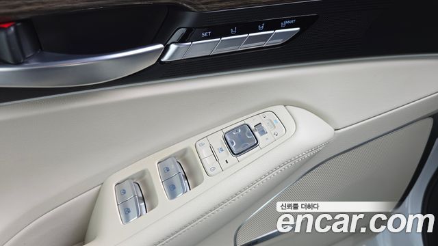 Genesis G90 3.8 Luxury 2020 — фото 34
