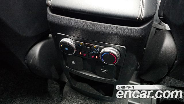 Ford Explorer (VI) 2.3 LimIted 4WD 2020 — фото 33