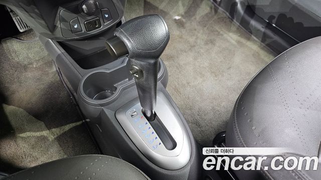 Chevrolet Spark LT Standard 2013 — фото 9
