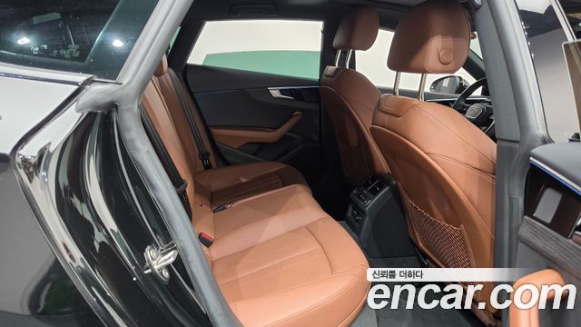 Audi A5 (F5) 40 TFSI Quattro Premium Sportback 2023 — фото 11