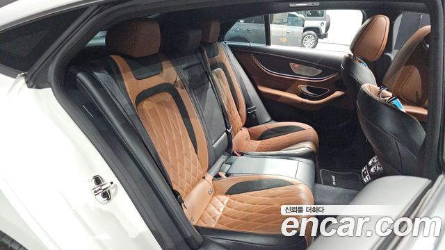 Mercedes-Benz AMG GT 4Door 63 S 4MATIC+ 2021 — фото 11