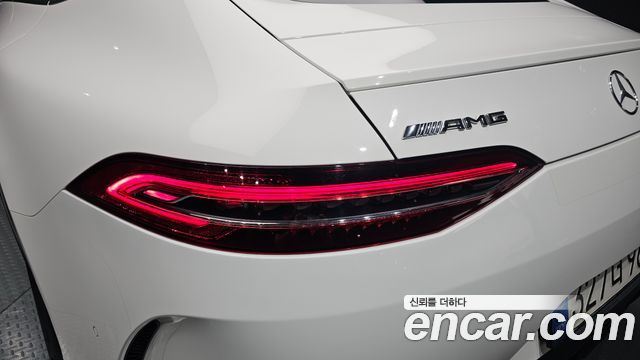 Mercedes-Benz AMG GT 4Door 63 S 4MATIC+ 2021 — фото 23