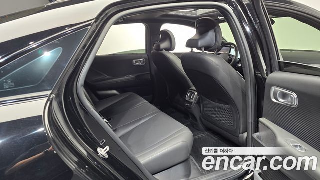 Hyundai Ioniq 6 Long Range AWD Prestige 2025 — фото 11