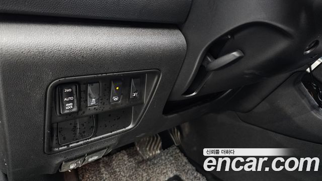 Renault Korea QM6 Diesel 4WD RE Signature 2018 — фото 35