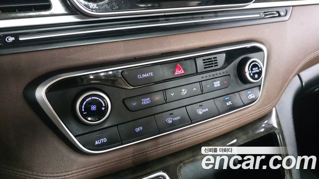 Hyundai Grand Starex Limousine (Special) 2019 — фото 16