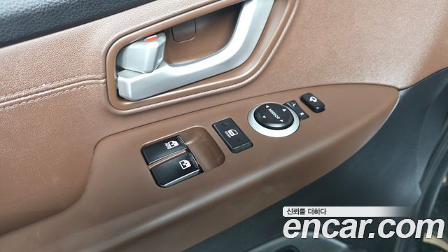 Hyundai Grand Starex Limousine (Special) 2019 — фото 30