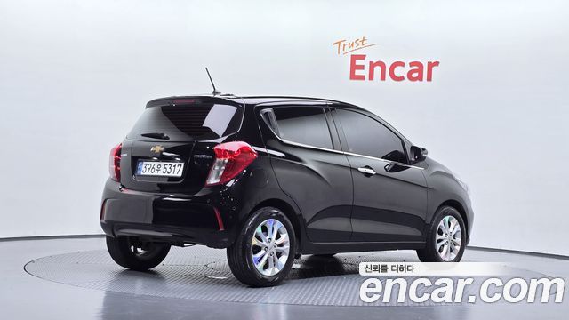 Chevrolet Spark Premier 2022 — фото 2