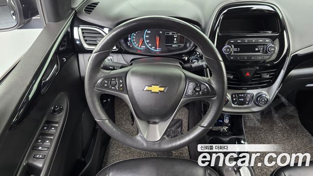 Chevrolet Spark Premier 2022 — фото 13