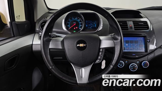Chevrolet Spark LPG LT Standard 2014 — фото 13