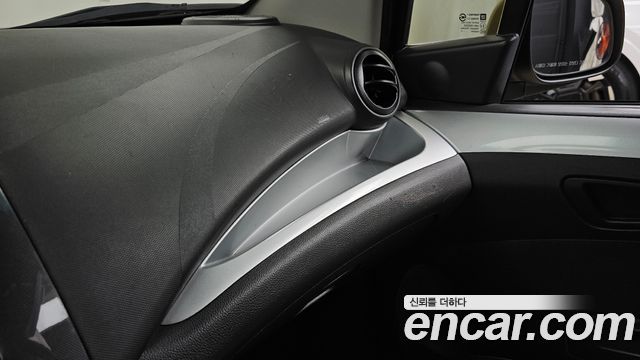 Chevrolet Spark LPG LT Standard 2014 — фото 16