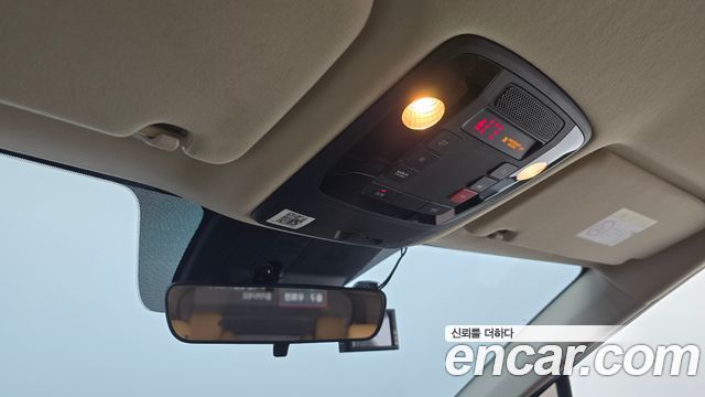 Kia Carnival (IV) Diesel 9-Seater Prestige 2023 — фото 15