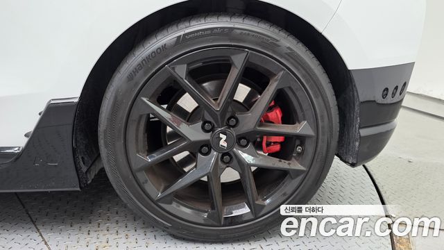 Hyundai Veloster (JS) 2.0 N 2021 — фото 21