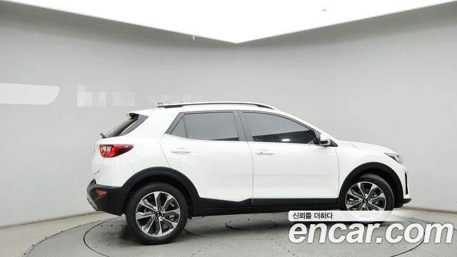 Kia Stonic 1.4 Trendy 2020 — фото 16