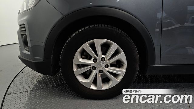 KG Mobility (SsangYong) Very New Tivoli Gasoline 1.5 2WD V3 2020 — фото 5