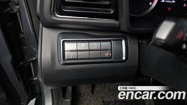 KG Mobility (SsangYong) Very New Tivoli Gasoline 1.5 2WD V3 2020 — фото 15