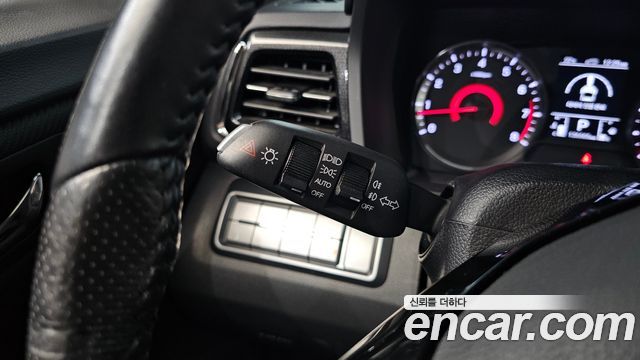 KG Mobility (SsangYong) Very New Tivoli Gasoline 1.5 2WD V3 2020 — фото 18