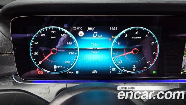 Mercedes-Benz E-Class (W213) E250 AMG Line 2023 — фото 8