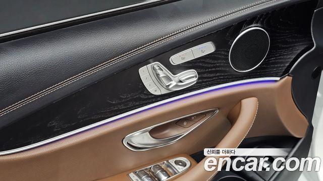 Mercedes-Benz E-Class (W213) E250 AMG Line 2023 — фото 23
