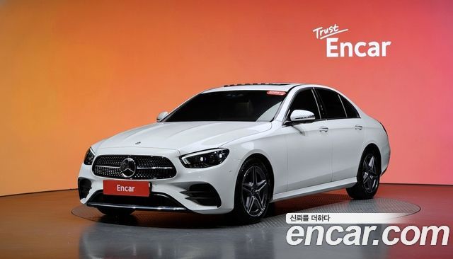 Mercedes-Benz E-Class (W213) E250 AMG Line 2023 — фото 1