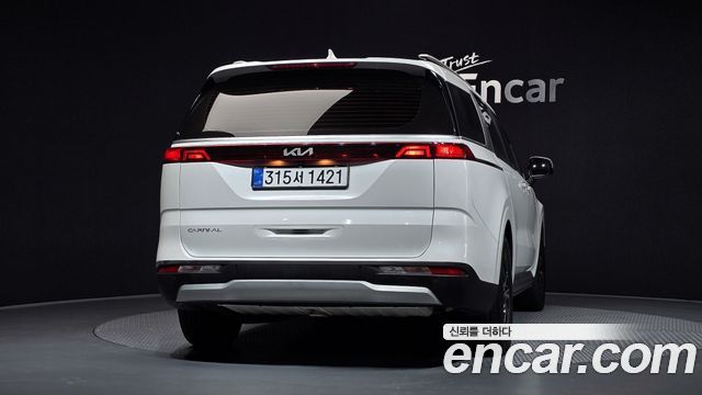 Kia Carnival (IV) Diesel 9-Seater Prestige 2023 — фото 4