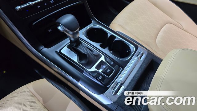 Kia Carnival (IV) Diesel 9-Seater Prestige 2023 — фото 9
