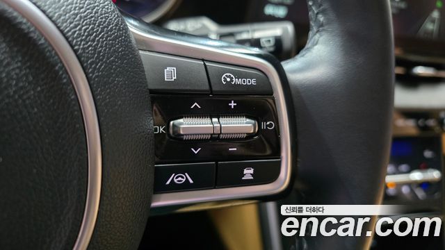 Kia Carnival (IV) Diesel 9-Seater Prestige 2023 — фото 17