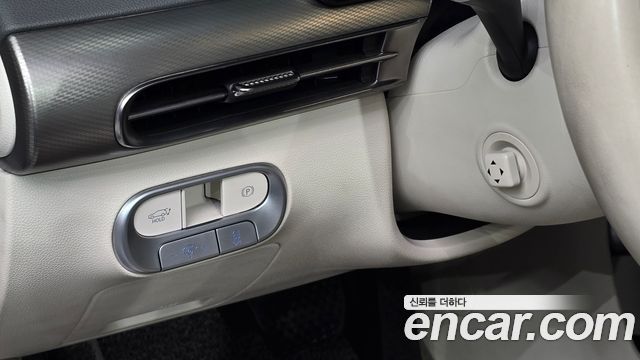Genesis GV60 Standard 2022 — фото 17