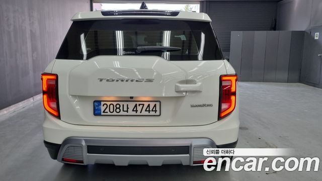 KG Mobility (SsangYong) Torres Gasoline 1.5 2WD T7 2023 — фото 4