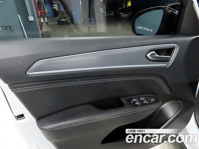 Renault Korea XM3 1.3 TCe RE Signature 2022 — фото 18