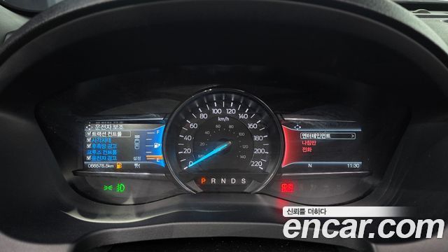 Ford Explorer 2.3 Limited 4WD 5th 2019 — фото 8