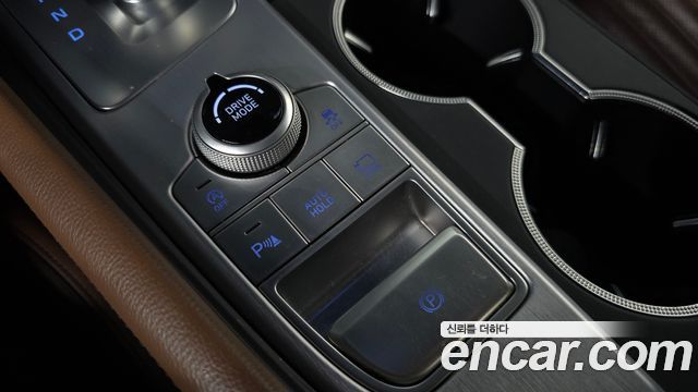 Genesis G70 2.0T Elite 2019 — фото 28