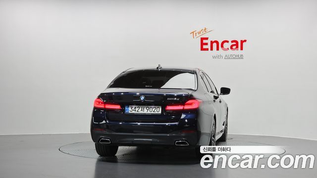 BMW 5 Series (G30) 523d M Sport 2021 — фото 4
