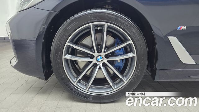 BMW 5 Series (G30) 523d M Sport 2021 — фото 5