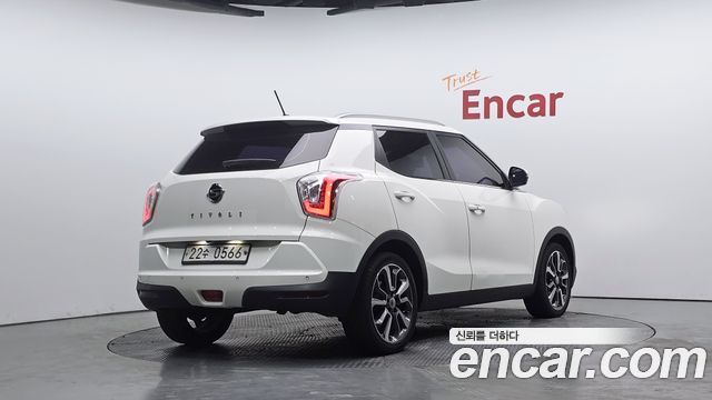 KG Mobility (SsangYong) Tivoli LX 2WD DLX 2016 — фото 2