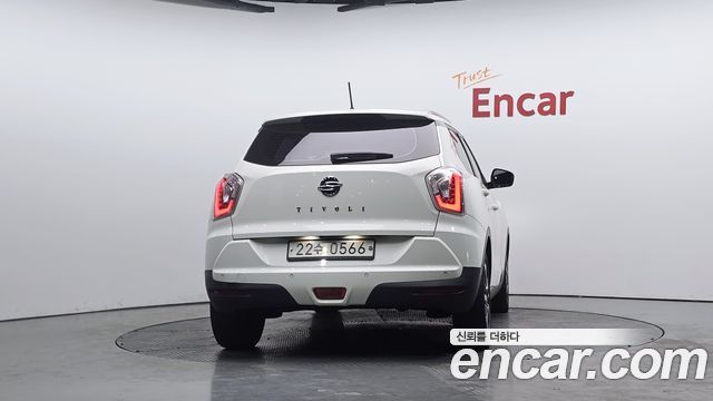 KG Mobility (SsangYong) Tivoli LX 2WD DLX 2016 — фото 4