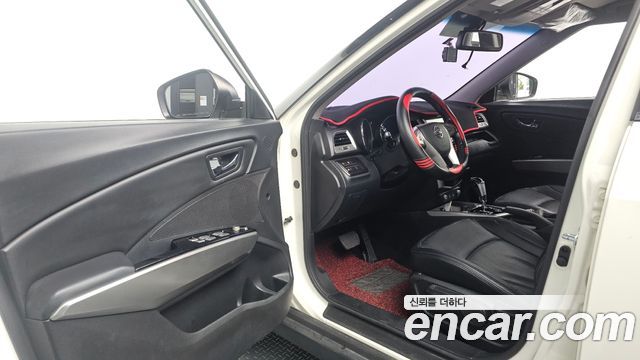 KG Mobility (SsangYong) Tivoli LX 2WD DLX 2016 — фото 10