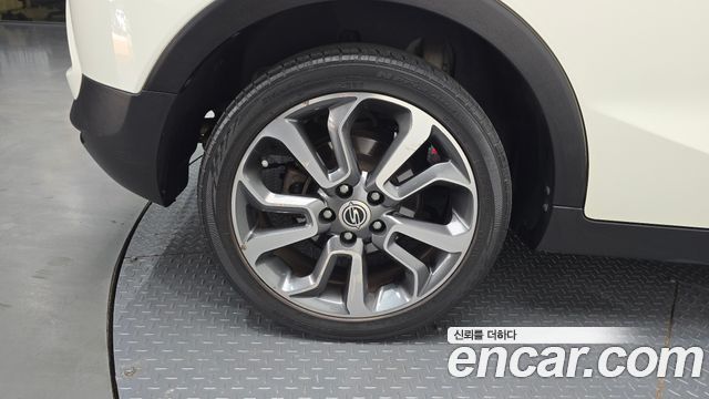 KG Mobility (SsangYong) Tivoli LX 2WD DLX 2016 — фото 30