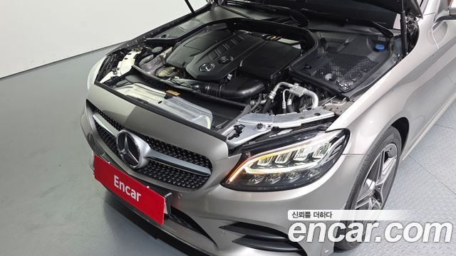 Mercedes-Benz C-Class (W205) C220 d 4MATIC AMG Line 2019 — фото 6