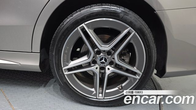 Mercedes-Benz C-Class (W205) C220 d 4MATIC AMG Line 2019 — фото 21