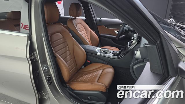 Mercedes-Benz C-Class (W205) C220 d 4MATIC AMG Line 2019 — фото 26