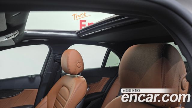 Mercedes-Benz C-Class (W205) C220 d 4MATIC AMG Line 2019 — фото 29