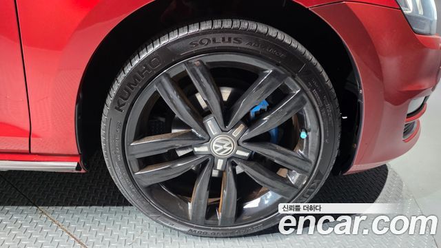 Volkswagen Golf (VII) 2.0 TDI 2015 — фото 5