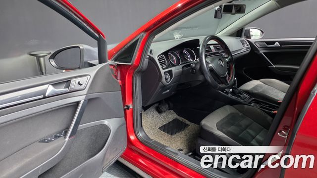 Volkswagen Golf (VII) 2.0 TDI 2015 — фото 10